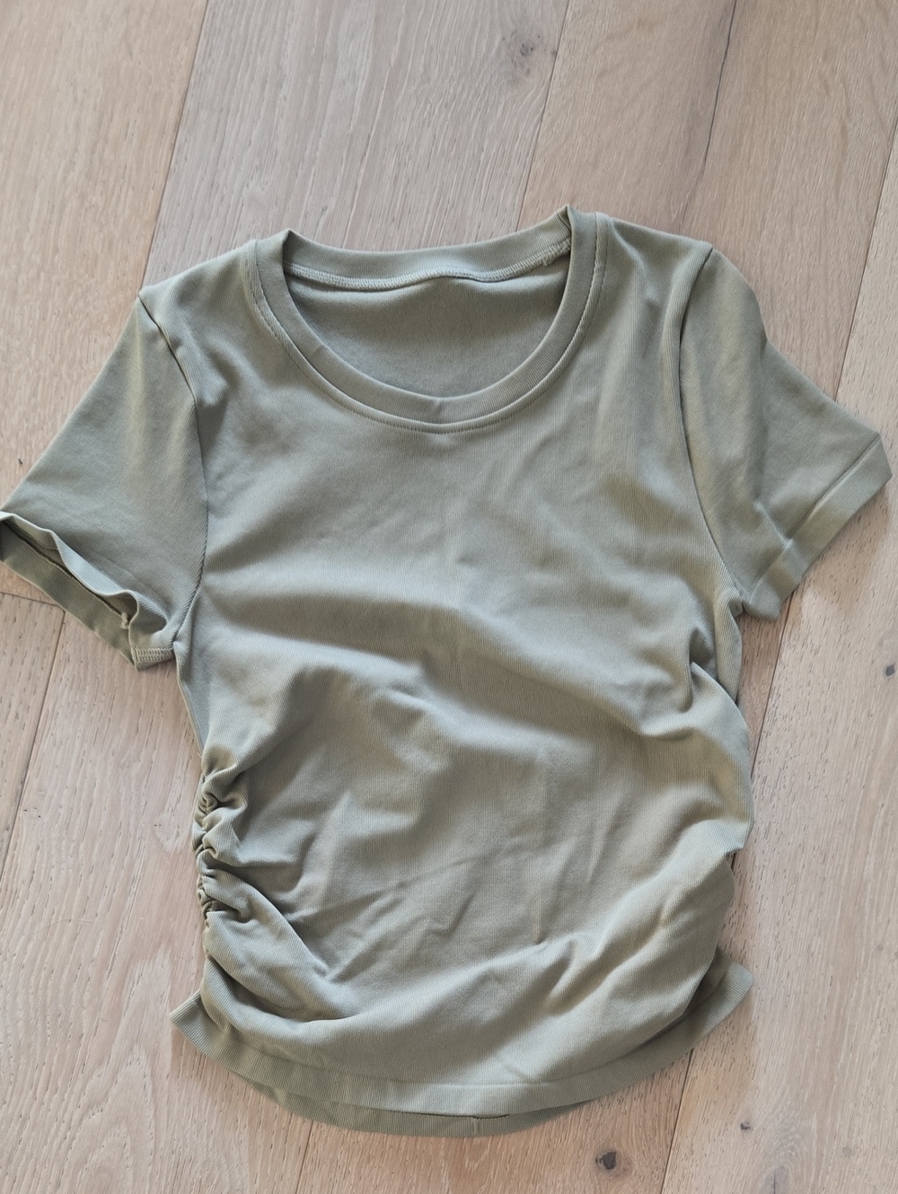 OQQ Women’s Olive Green Side-Ruched Crewneck Tee